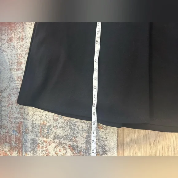 NWT New Talbots Black Scallop V-Neck Sheath Dress Sleeveless 14 Petite - Picture 11 of 11